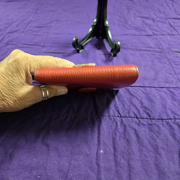 EUC GUCCI RED CALFSKIN LEATHER INTERLOCKING GG COMPACT WALLET - Picture 11 of 11